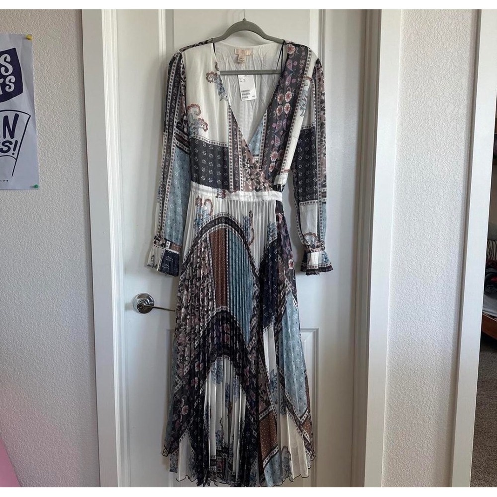 H&M Mismatched Patchwork Pleated Maxi Dress Blue White Paisley Floral Wrap 12 - Picture 4 of 11